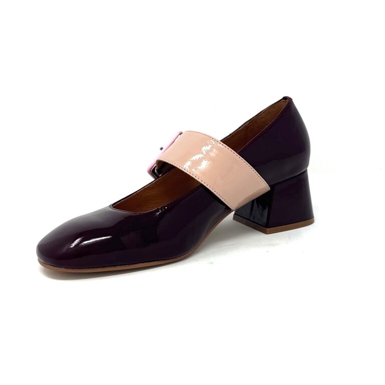 Tamara London Pagoda heel w/buckle