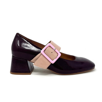 Tamara London Pagoda heel w/buckle Tamara London Pagoda heel w/buckle
