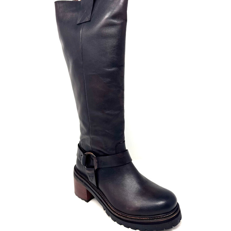 L'Orange Loretta tall boot