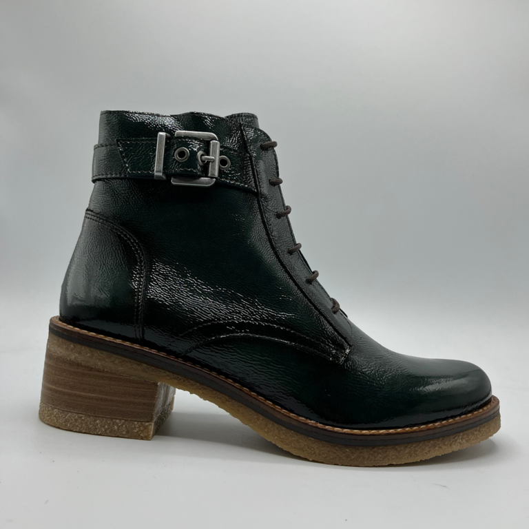 Dorking Lucero patent boot