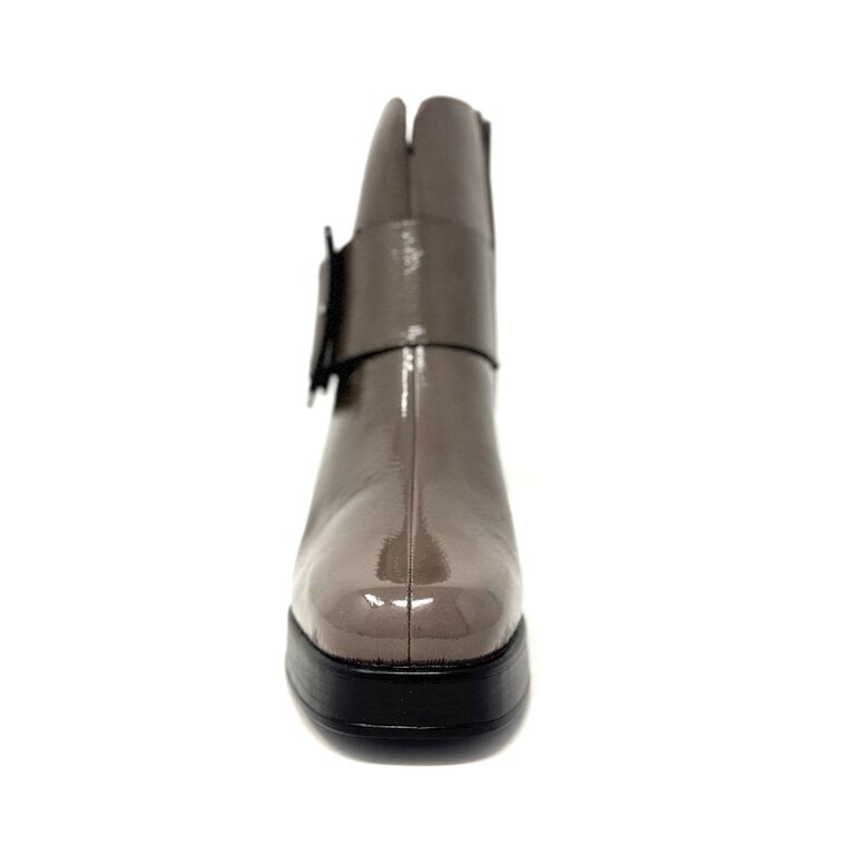 Piesanto boot w/buckle