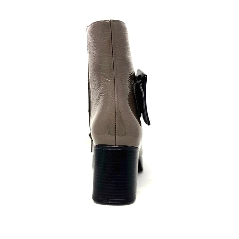 Piesanto boot w/buckle