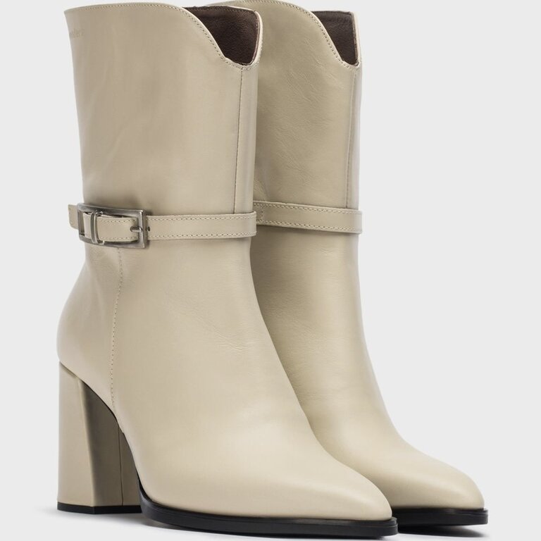 Wonders Wonders mid-boot