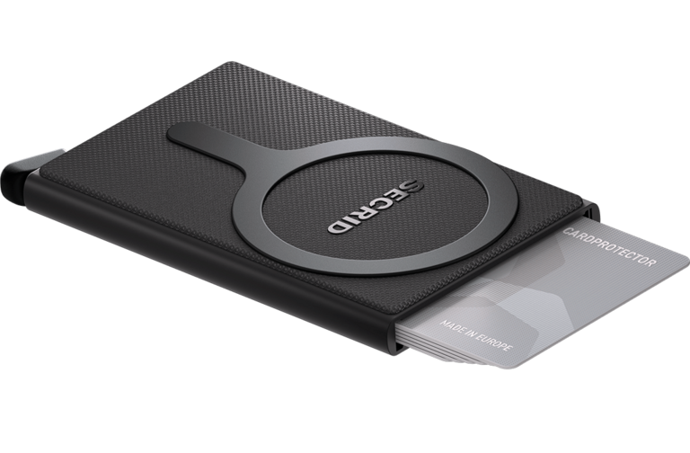 Secrid Magsafe card protector