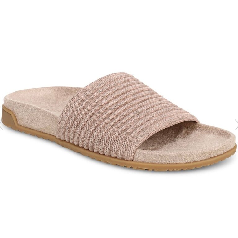 Vionic Evie knit slide