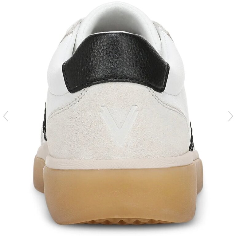 Vionic City Walk lace-up sneaker