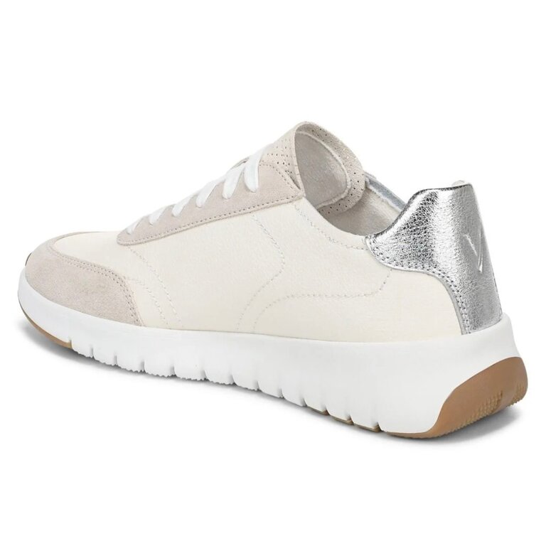 Vionic Uptown sneaker