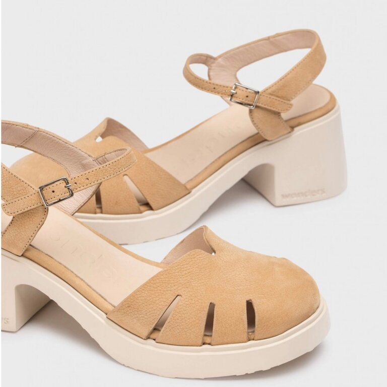 Wonders Wonders closed-toe sandal