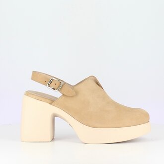 Wonders Wonders  clog