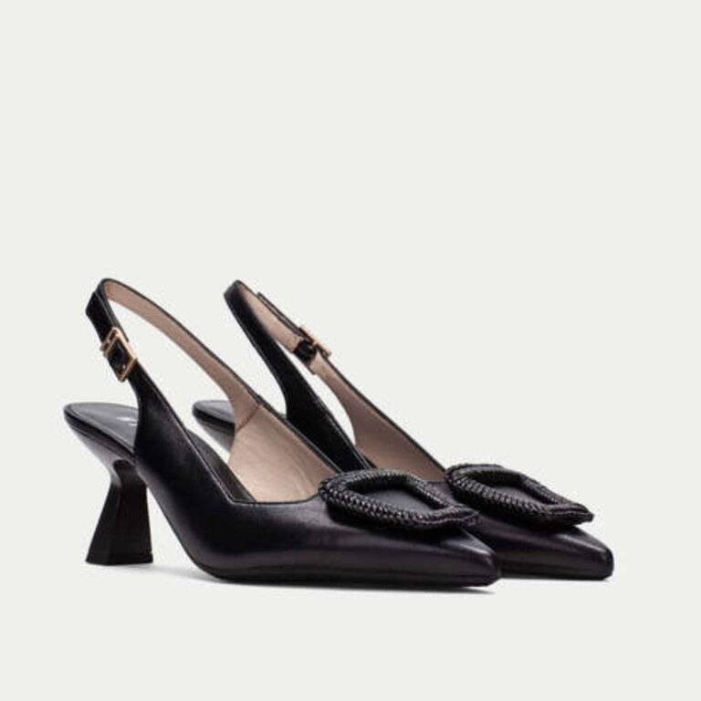 Hispanitas Nova slingback w/ornament