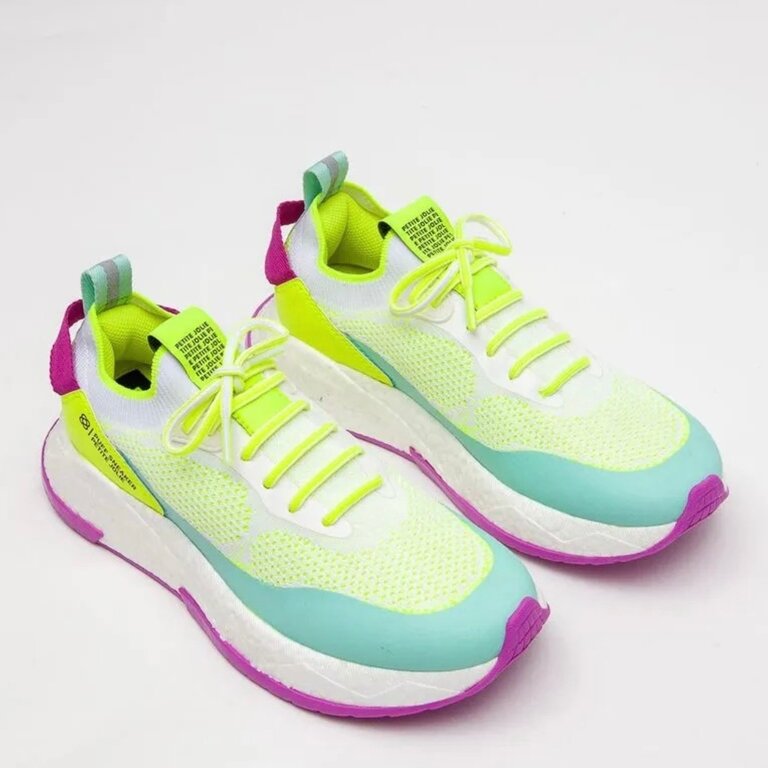 Petite Jolie Puff sneaker