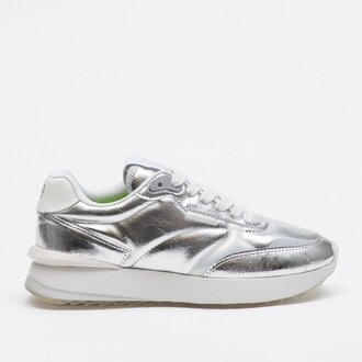 Petite Jolie Retro running