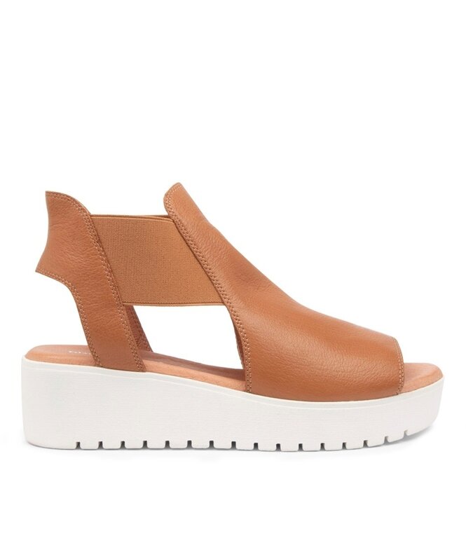 Django & Juliette Ozie wedge sandal