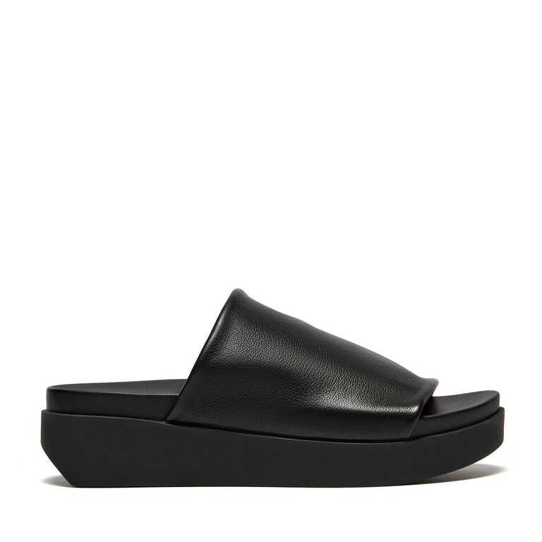 Django & Juliette Soffia slide