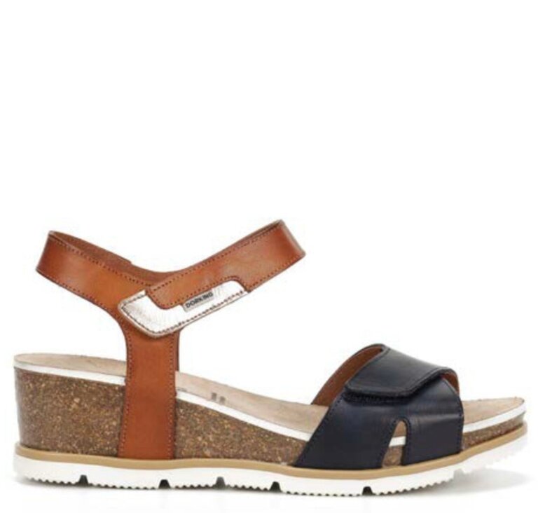 Dorking Gold  sandal