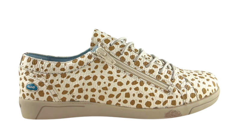 Cloud Aika sneaker