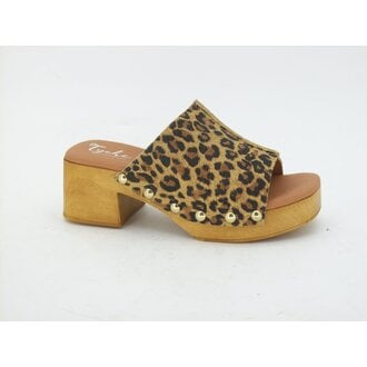 Tyche Bella suede clog