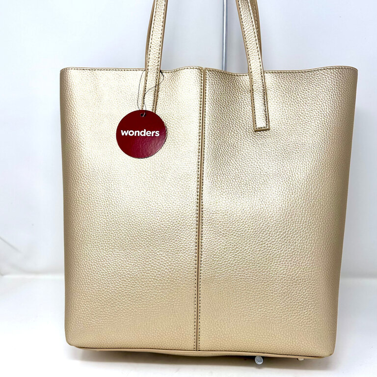 Wonders Wonders tote