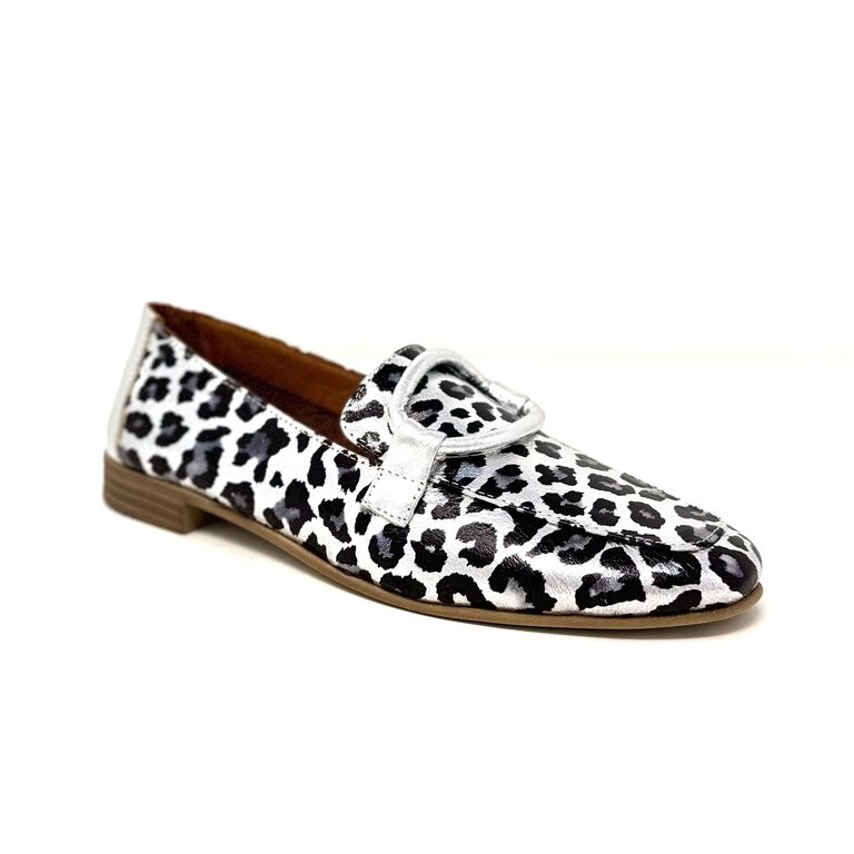 Roamers Melody leopard loafer