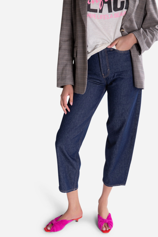 Intentionally blank Curfew kitten heel