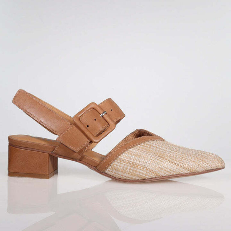 Raya sandal