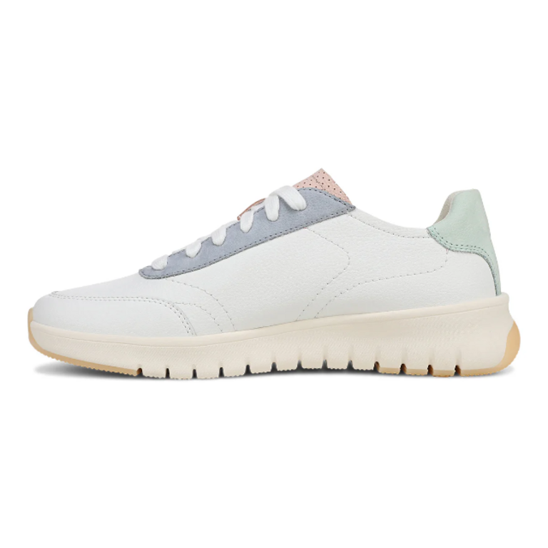 Vionic Uptown sneaker