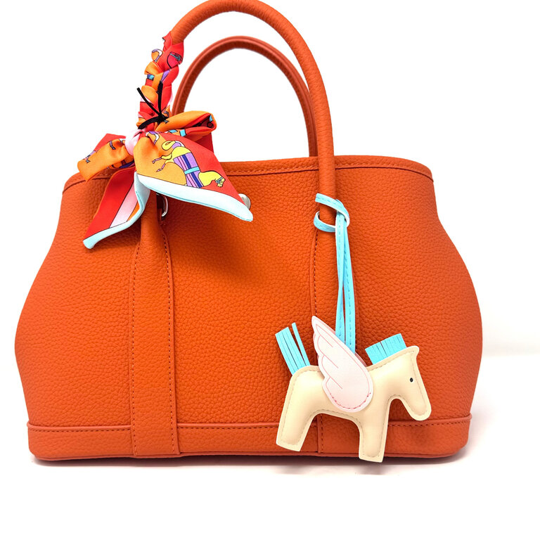 miss caprice Handbag w/charm