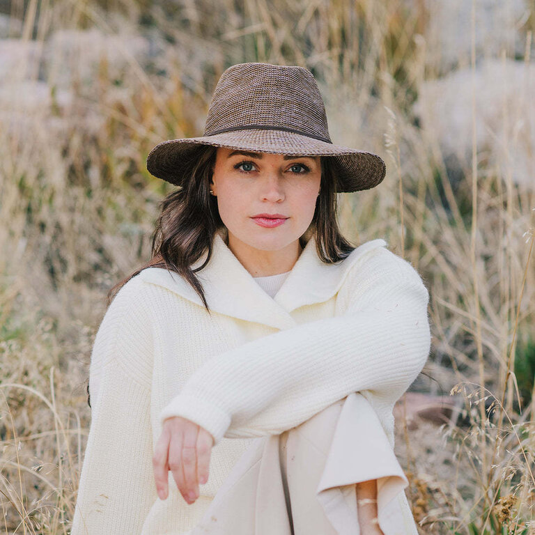 Victoria fedora