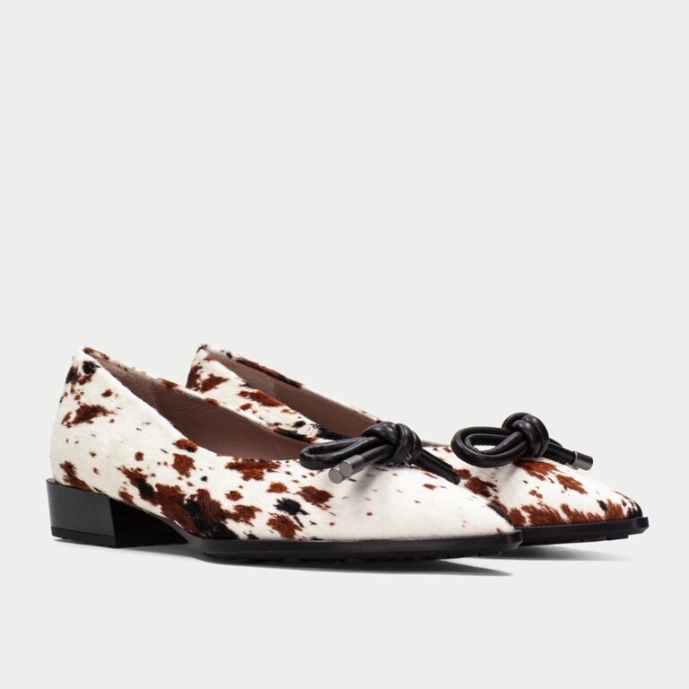 Hispanitas Turin pony hair flat