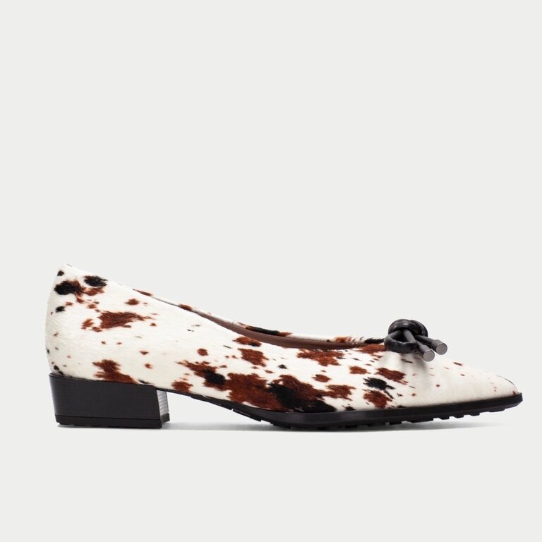 Hispanitas Turin pony hair flat