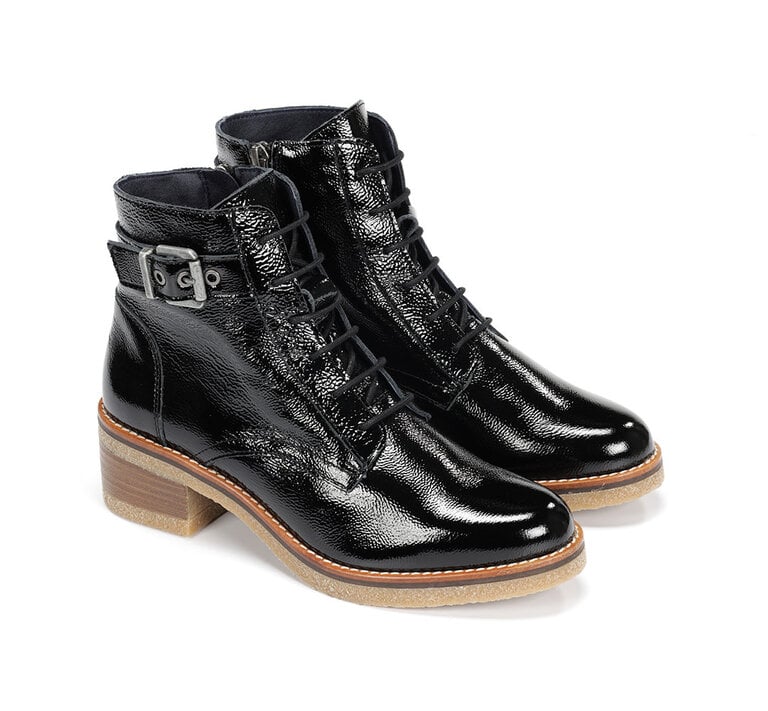 Dorking Lucero patent boot