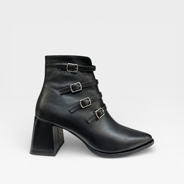 Loujo Aubrey 4-strap boot