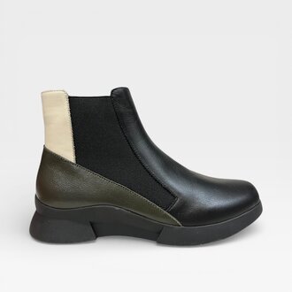 Roamers Holly colour block boot