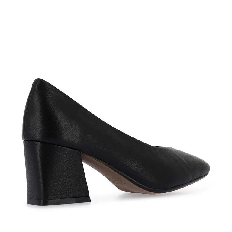 Django & Juliette Moreiel pump