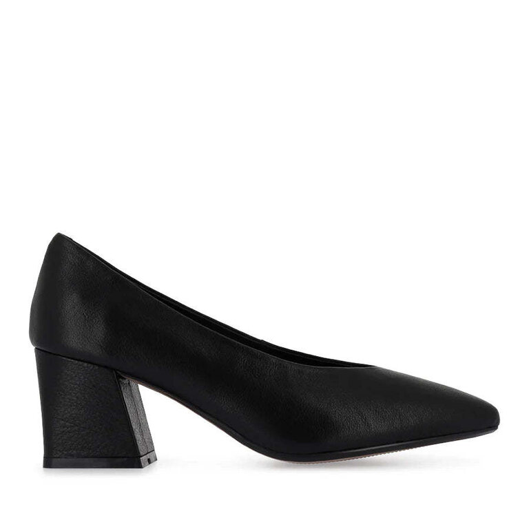 Django & Juliette Moreiel pump