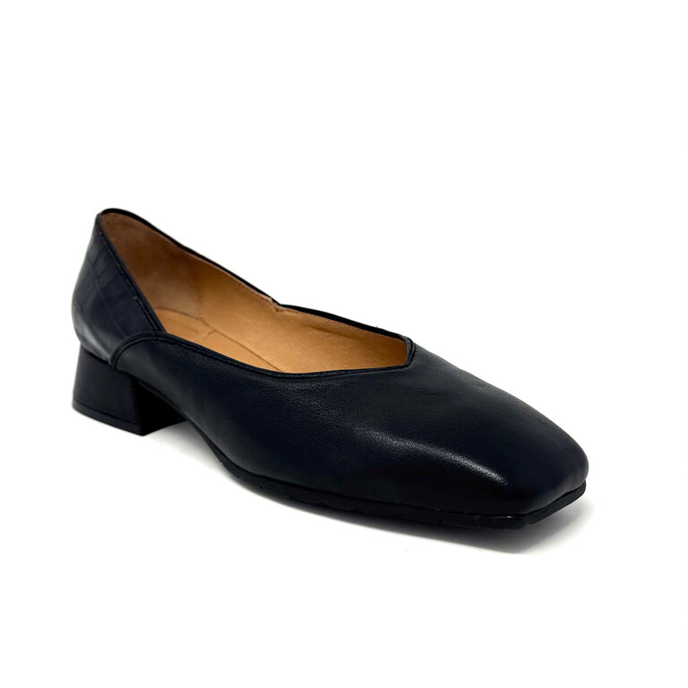 Django & Juliette Shanices shoe