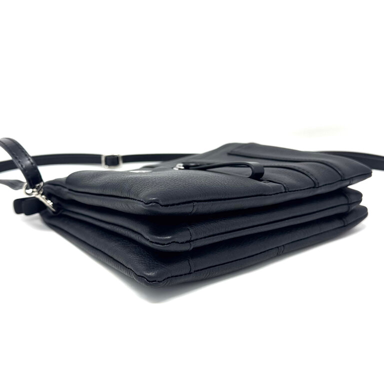 The Trend Italy Trend purse w/ card slots