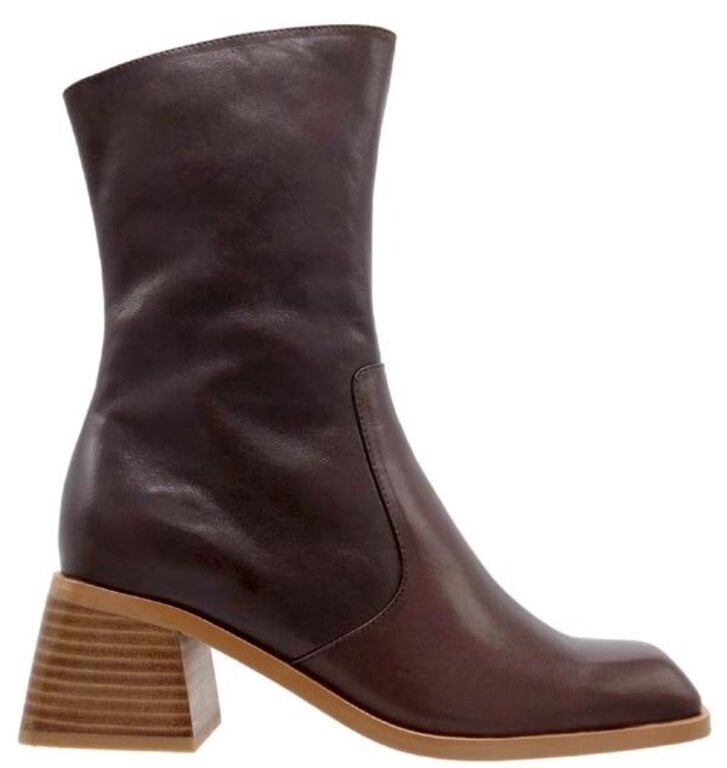 Tamara London Rain block heel boot