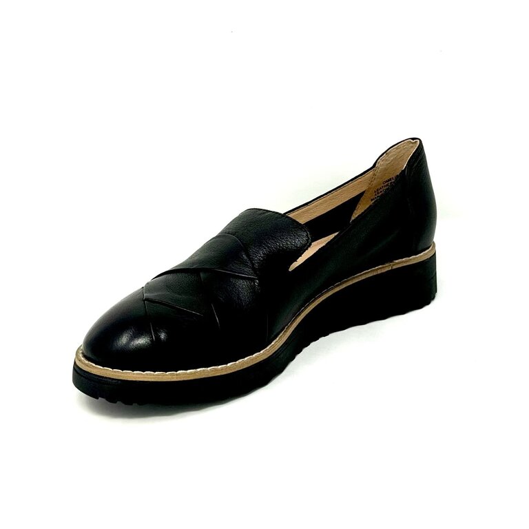 Django & Juliette Omelie shoe