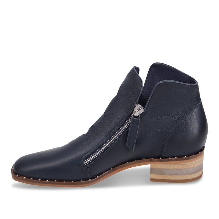 Django & Juliette Floriss boot