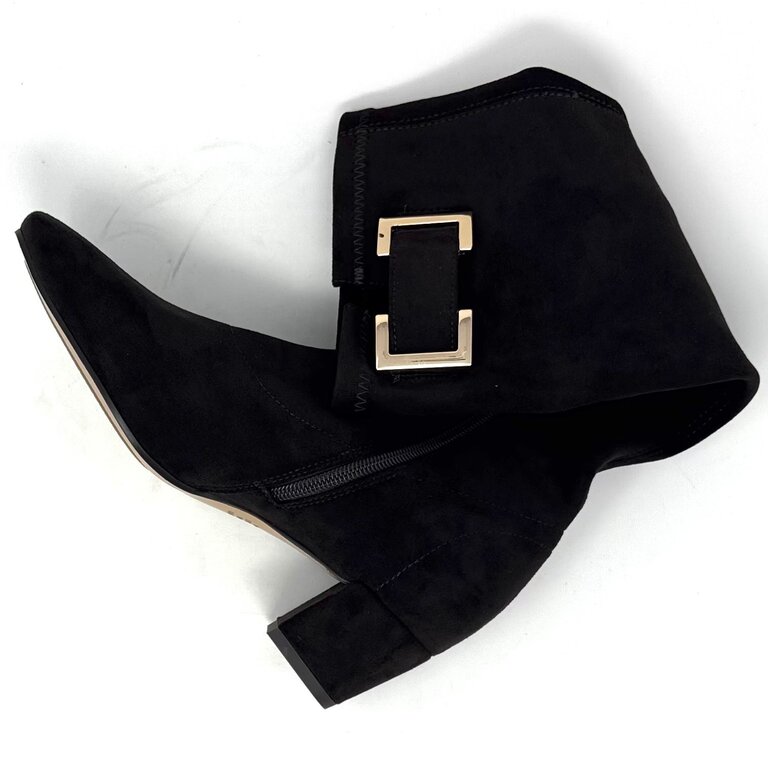 Django & Juliette Handan stretch microsuede boot