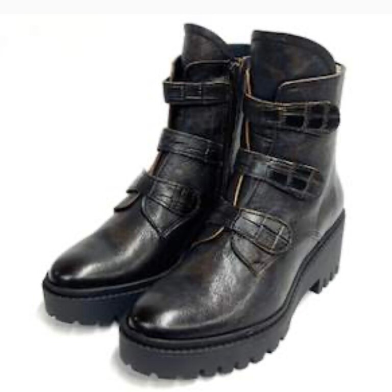 Unity in Diversity Dublin Dusk 3-strap boot