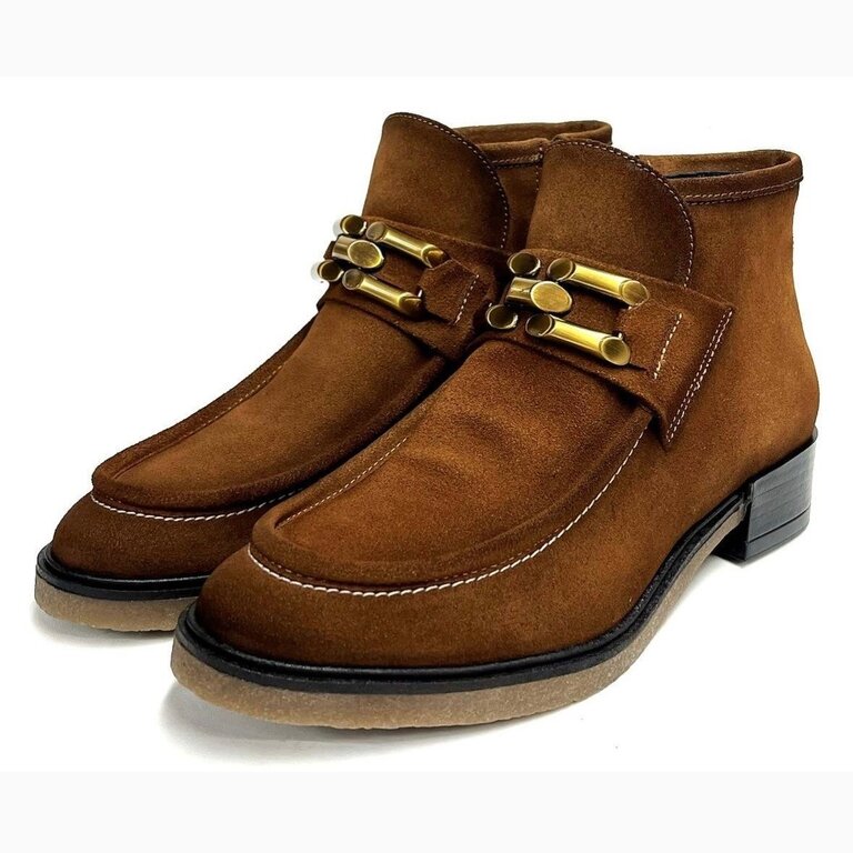 Unity in Diversity Parisian Poetry boot