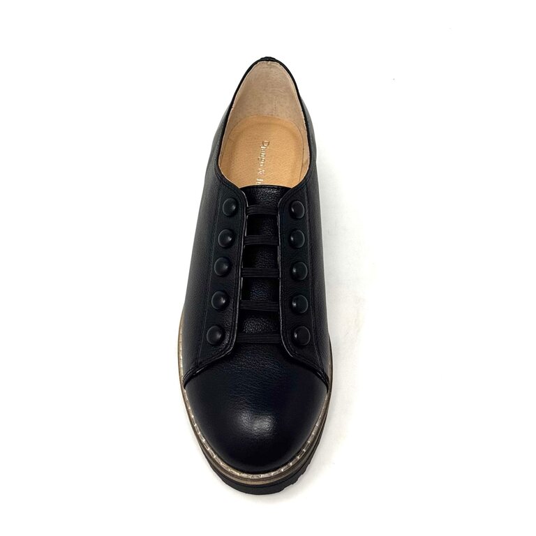 Django & Juliette Onava button shoe