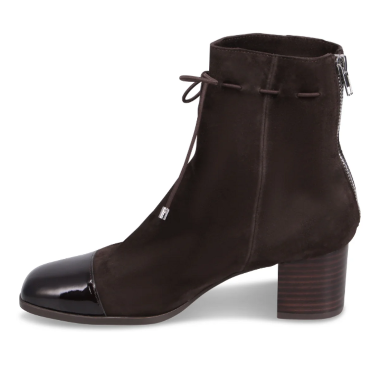 Django & Juliette Valina boot