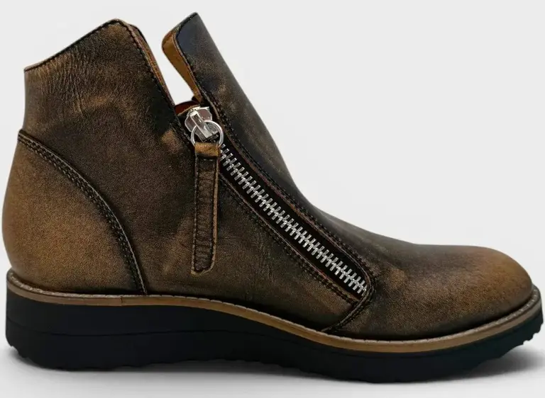Django & Juliette Nene boot