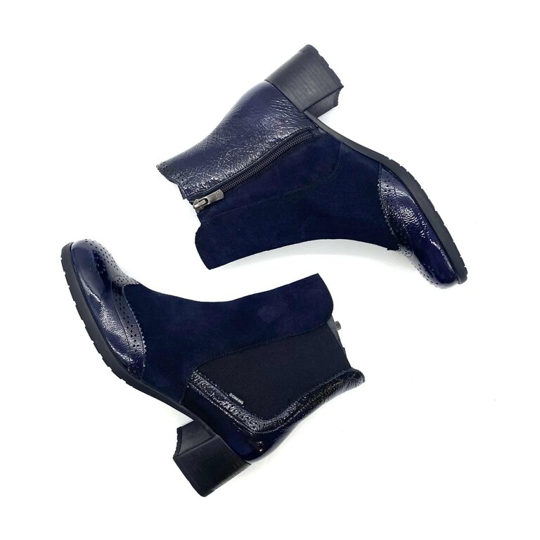Dorking Ikia brogue boot