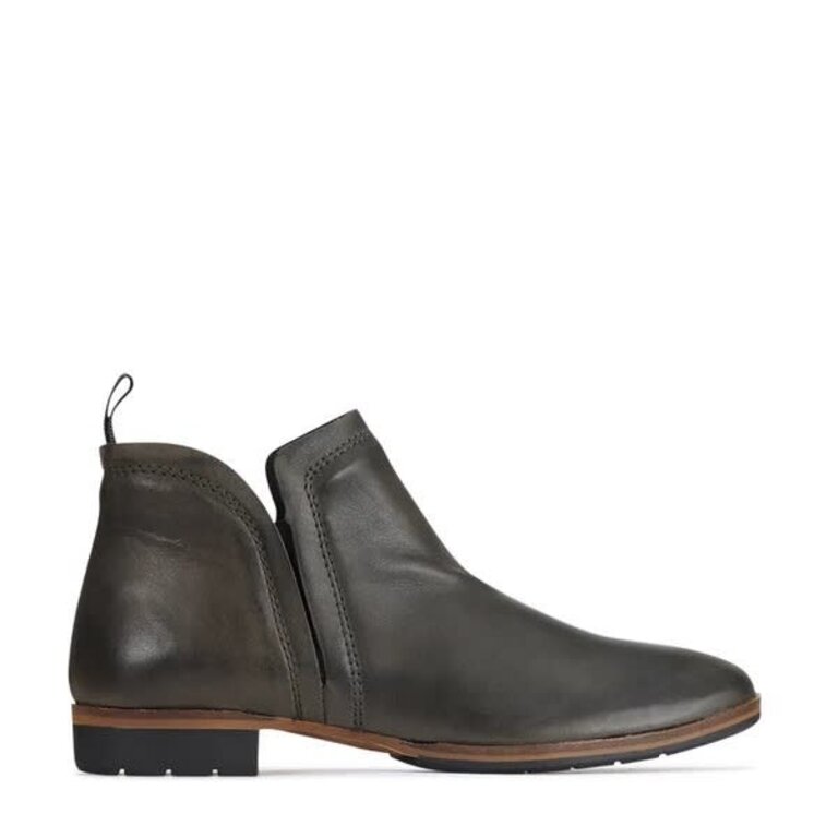 EOS Gaid slip-on boot