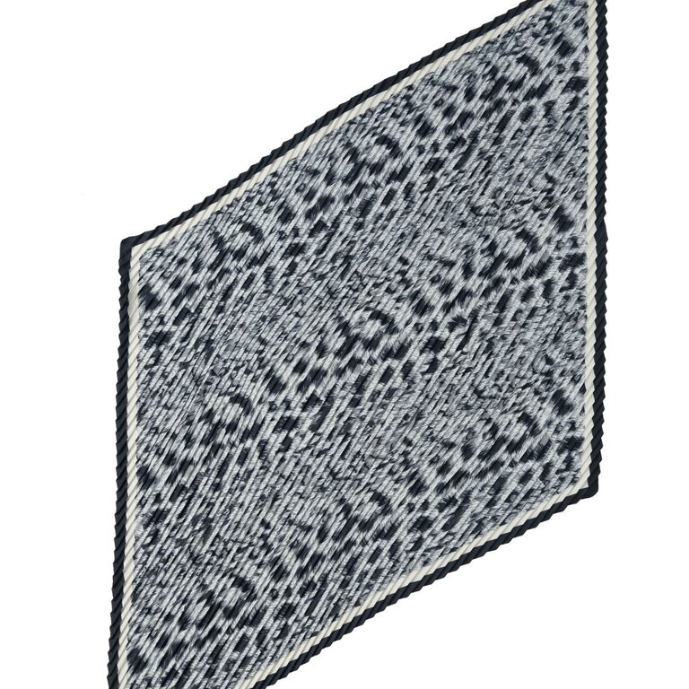 Spots pleated diamond