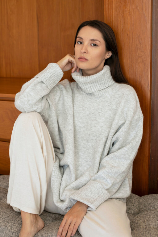 Echo Verde Dog Walker O/S sweater